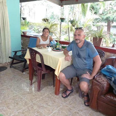 Relax Guest House Dambulla Exterior foto