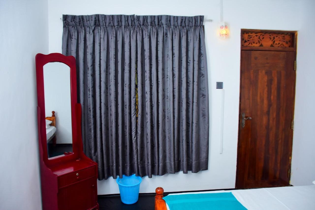 Relax Guest House Dambulla Exterior foto