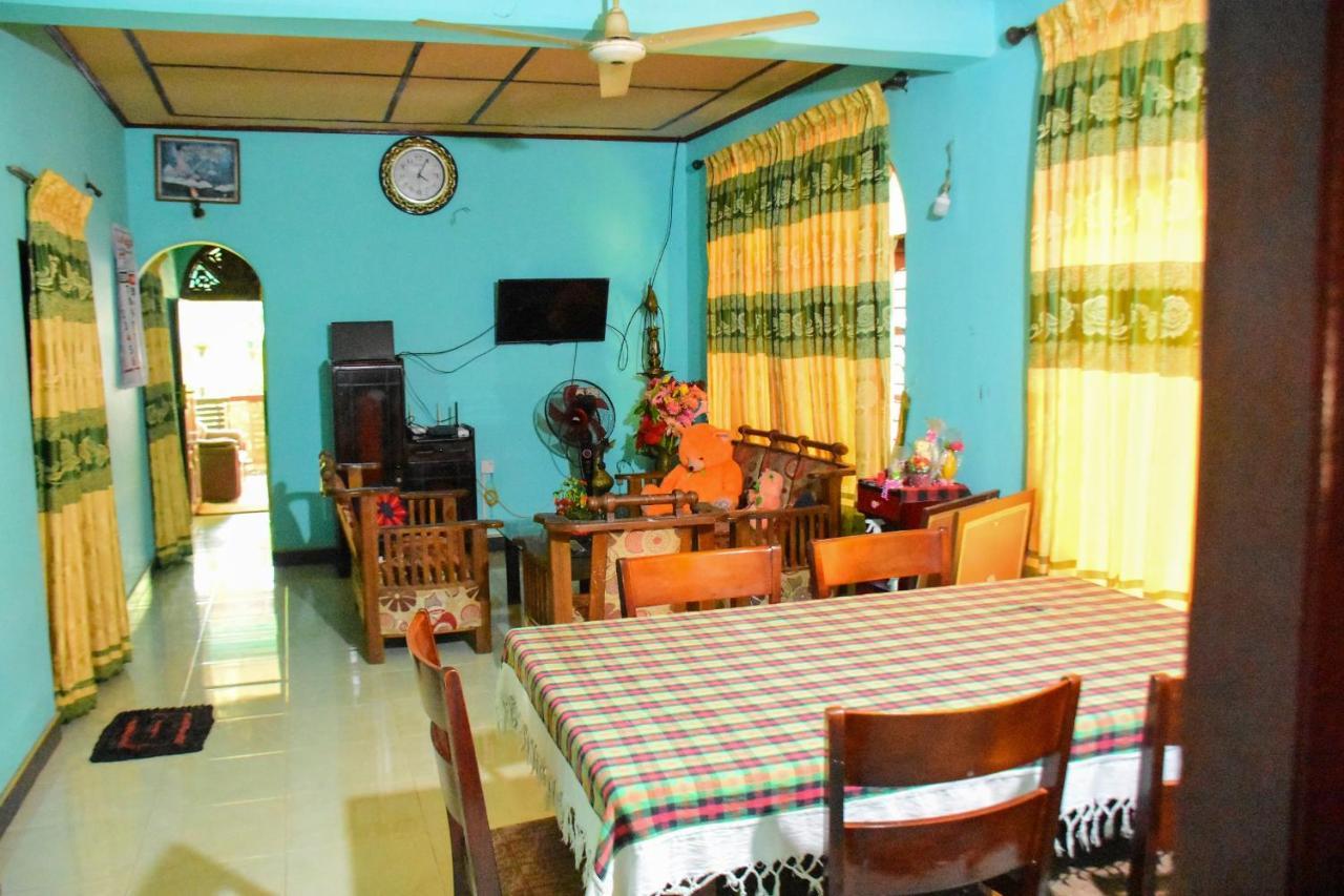 Relax Guest House Dambulla Exterior foto